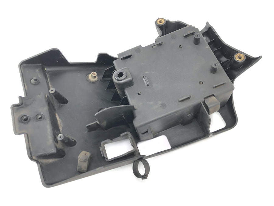 Ducati 999 H4 [2003] - Cover staffa della scatola della batteria