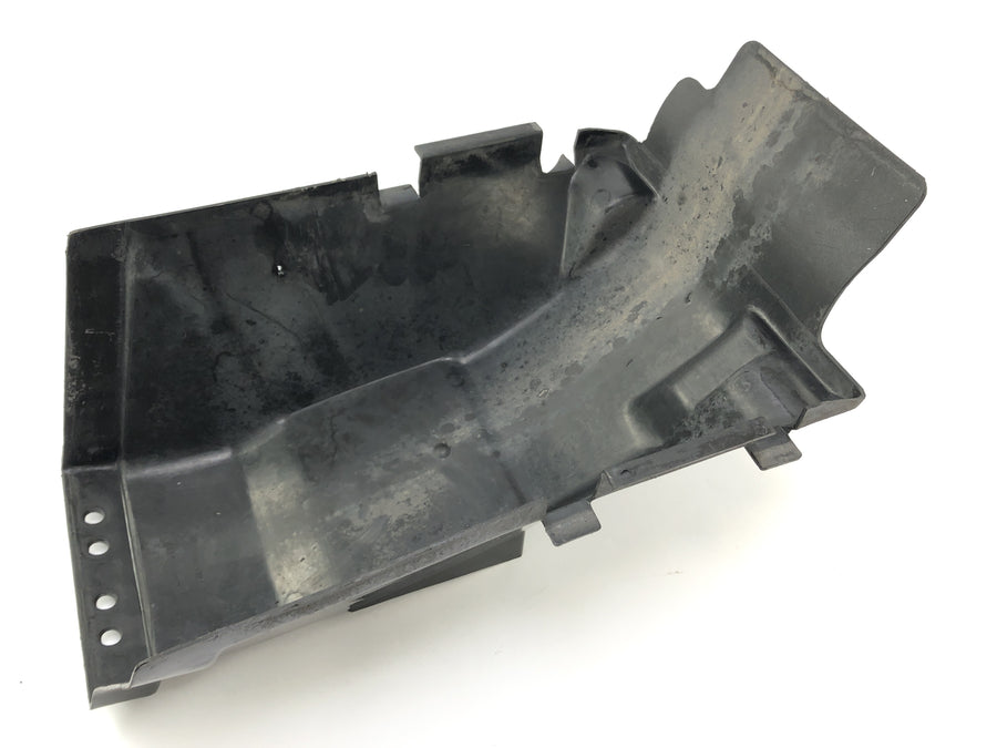 Kawasaki GPZ 1000 RX [1987] - Rear fender inner fairing