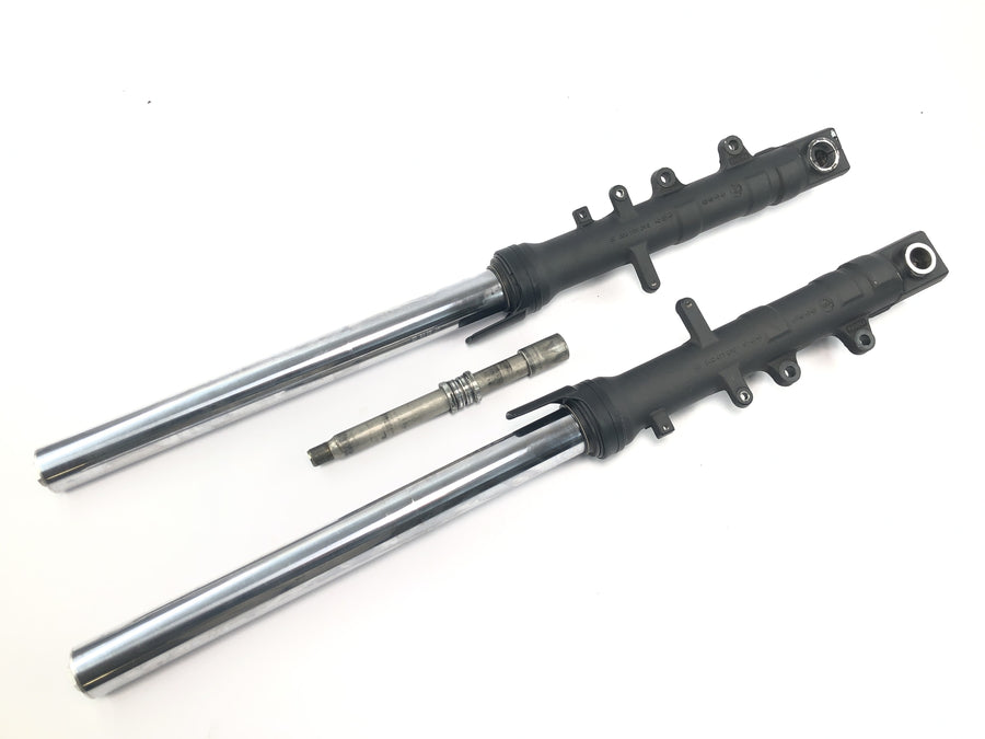 Yamaha MT 03 RM02 [2007] - Forcella telescopica con assale tubi forcella e barre forcella