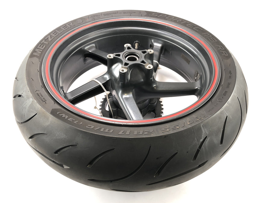 Aprilia SL 1000 Falco PA [2000] - RIM della ruota posteriore 6,00 xne da 17 pollici 180/55 ZR17 Metzeler