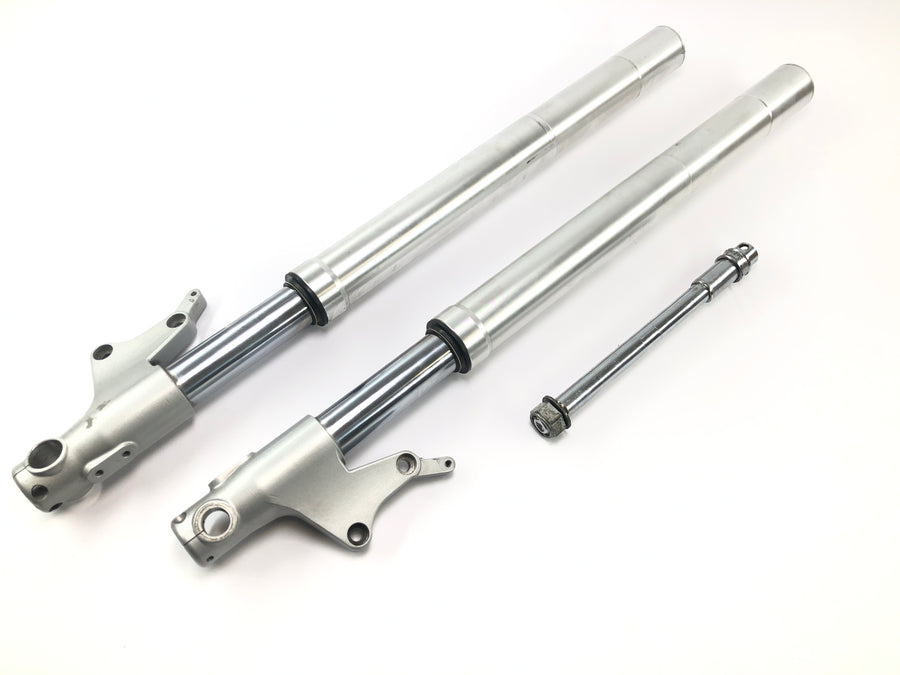Moto Guzzi V11 Sport [1999] - Fork telescopic fork legs with axle