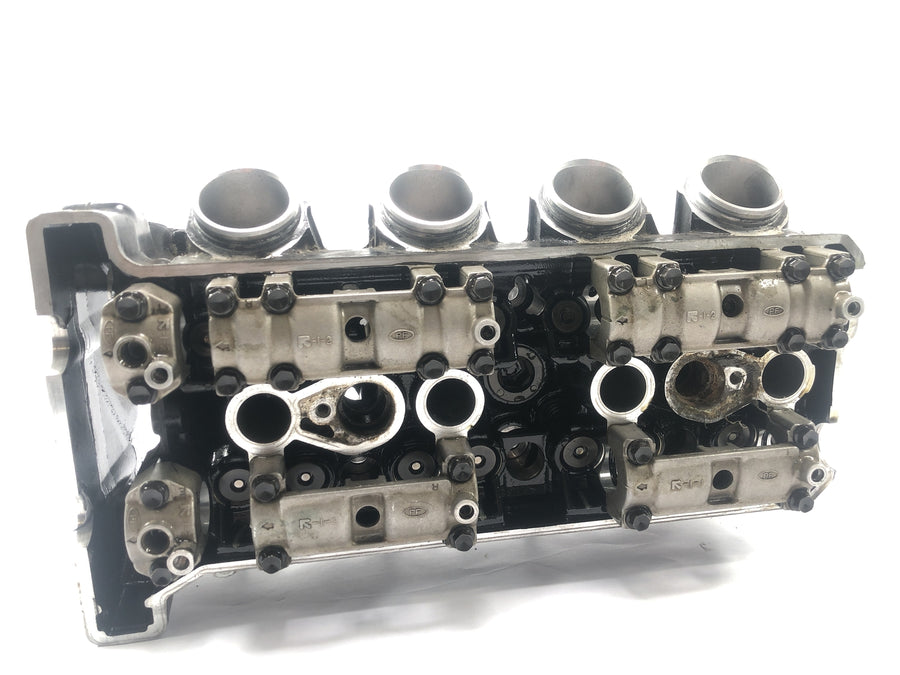Yamaha YZF R1 RN01 [1998] - cylinder head