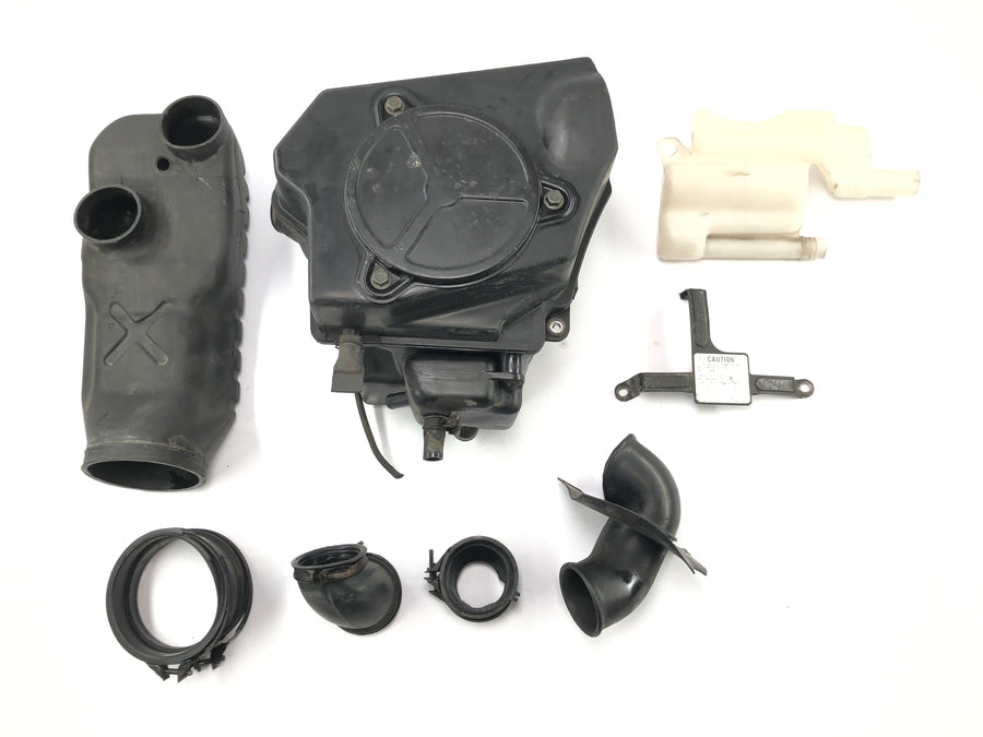 Honda XRV 750 Africa Twin RD04 [1990] - Boîte à air filtre à air