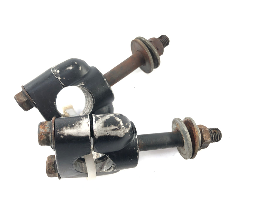 Yamaha XT 550 5Y3 [1982] - Riser handlebar holder