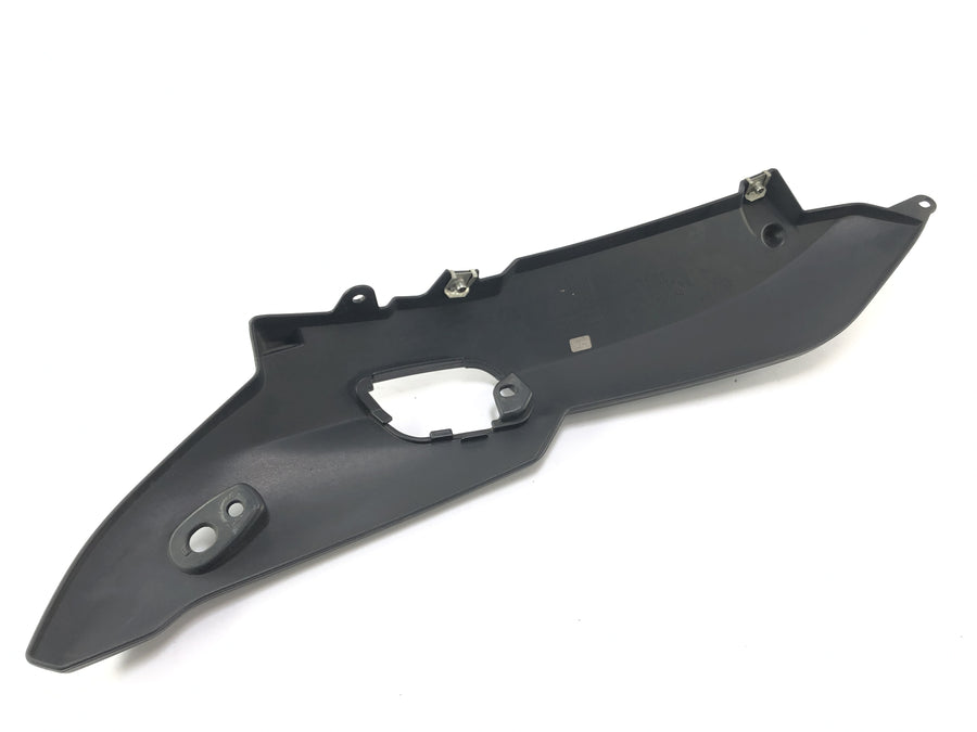 BMW R 1200 R [2007] - rivestimento di copertura del rivestimento posteriore a sinistra