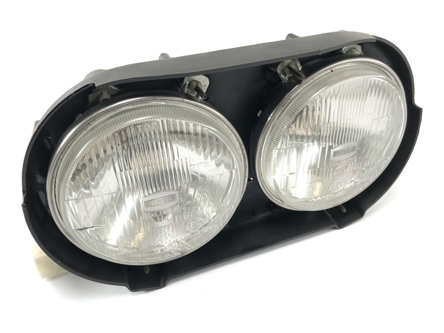 Triumph Daytona 900 T300 [1993] - Double headlight front light lamp module slightly damaged