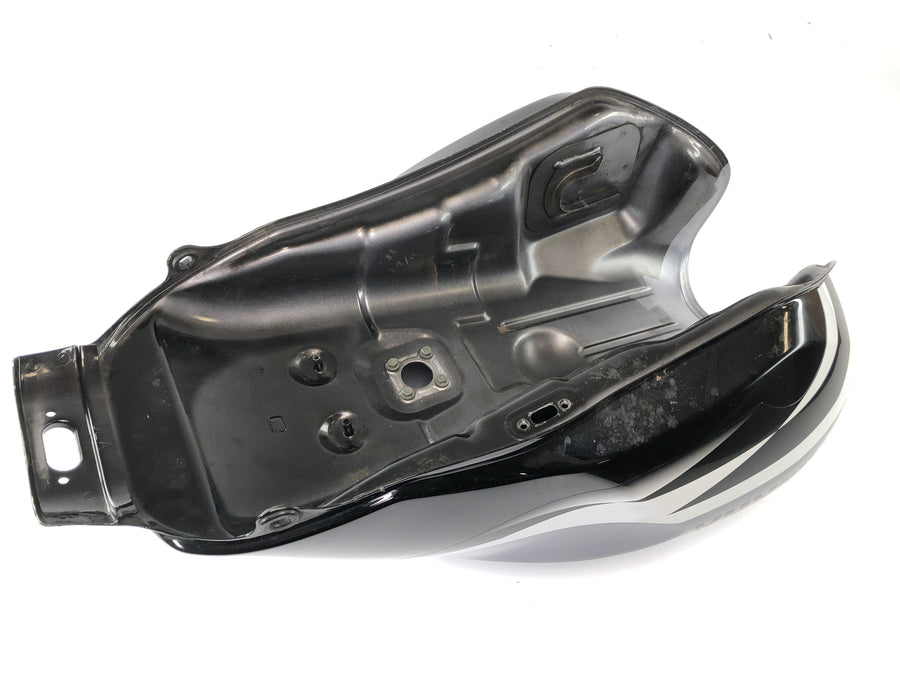 Yamaha XJR 1300 RP06 [2002] - Tank petrol tank fuel tank