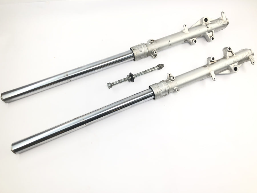 Yamaha XTZ 750 3LD [1989] - Telescopic fork with axle