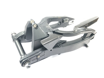 Honda CBR 1000 RR SC57 [2006] - Forcellone ruota posteriore forcellone con asse forcellone