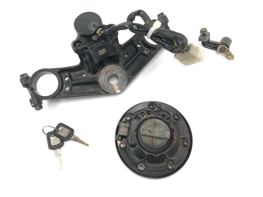 Kawasaki GPZ 1000 RX [1987] - Kit de serrures avec té de fourche supérieur, serrure de contact, bouchon de réservoir, serrure de direction, serrure de selle