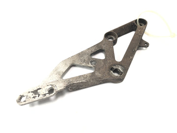 Suzuki GSX-R 1100 W GU75 C [1994] - Support de plaque repose-pieds droit