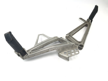 Honda NX 650 RD08 [1995] - support de repose-pieds de la installation de repose-pieds à droite gauche - 0