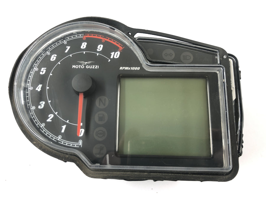 Moto Guzzi Stelvio 1200 8V [2016] - Blocchetto accensione con ponte forcella in alto immobilizzatore serratura tappo serbatoio pozzetto 70857 km