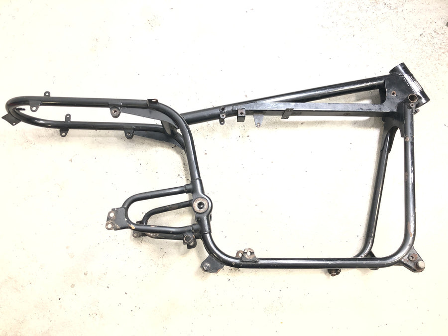 Moto Guzzi V7 Special [1971] - cadre avec document d'immatriculation cadre principal châssis châssis châssis de base