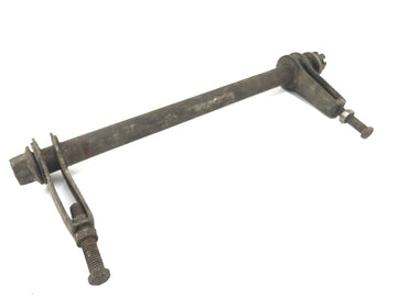 Yamaha XT 500 1U6 [1981] - Rear axle with chain tensioner
