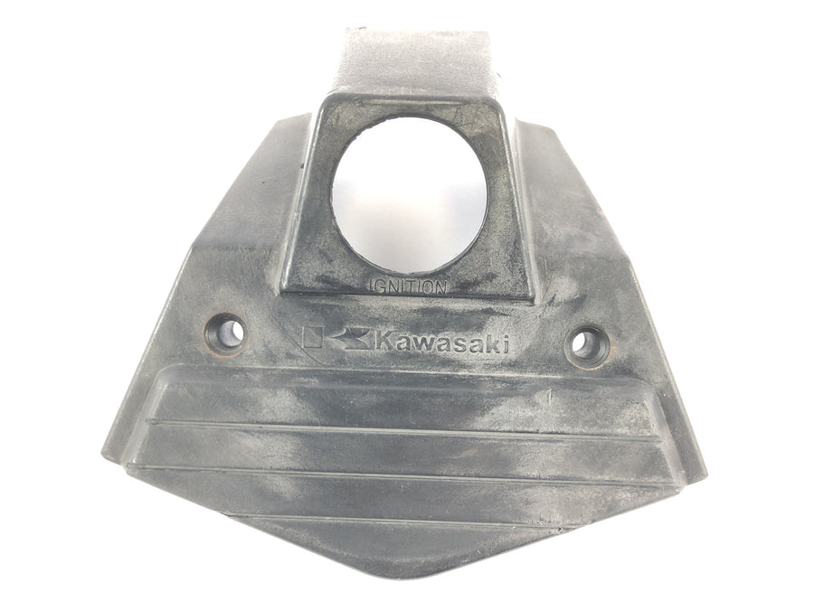 Kawasaki GPZ 1000 RX ZXT00A [1986] - Ignition switch cover fairing