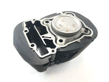 Honda VTX 1800 SC46 [2004] - cylindre avec piston à l'avant