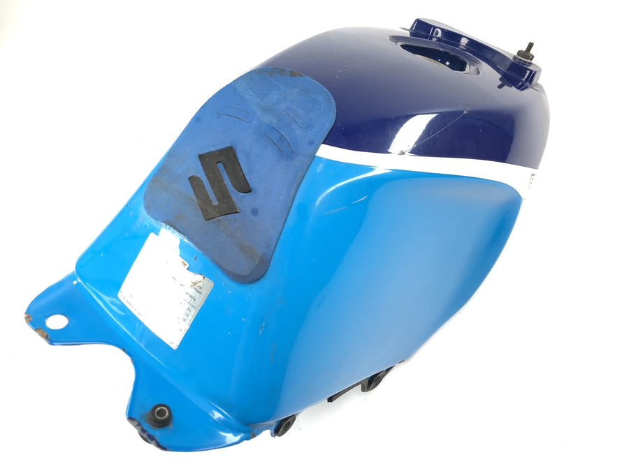 Suzuki RG 250 Gamma GJ21D [1987] - Tank petrol tank fuel tank