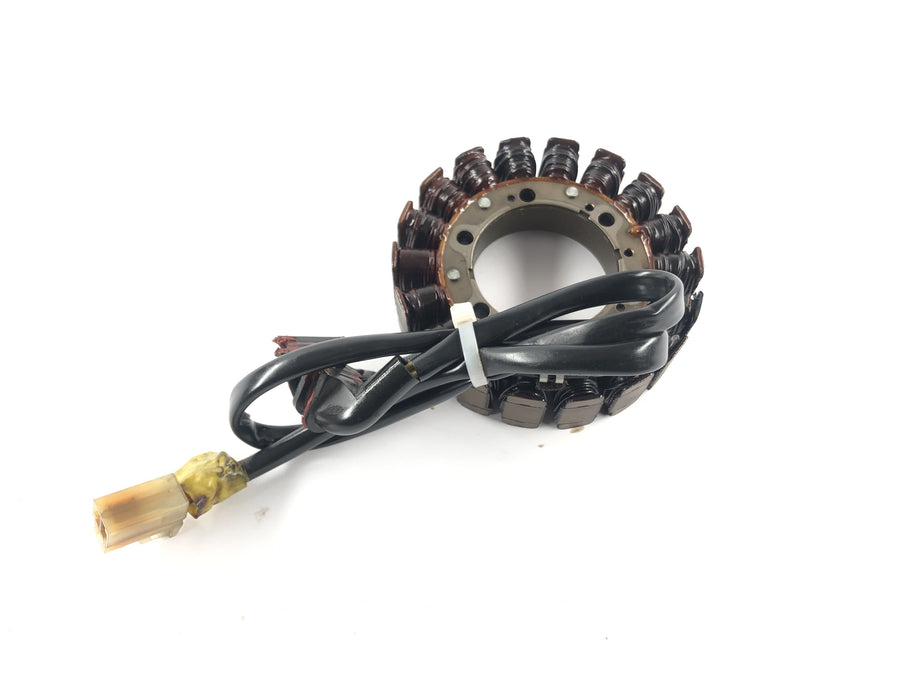 Honda CBR 900 RR SC33 [1996] - Alternator Stator Ignition