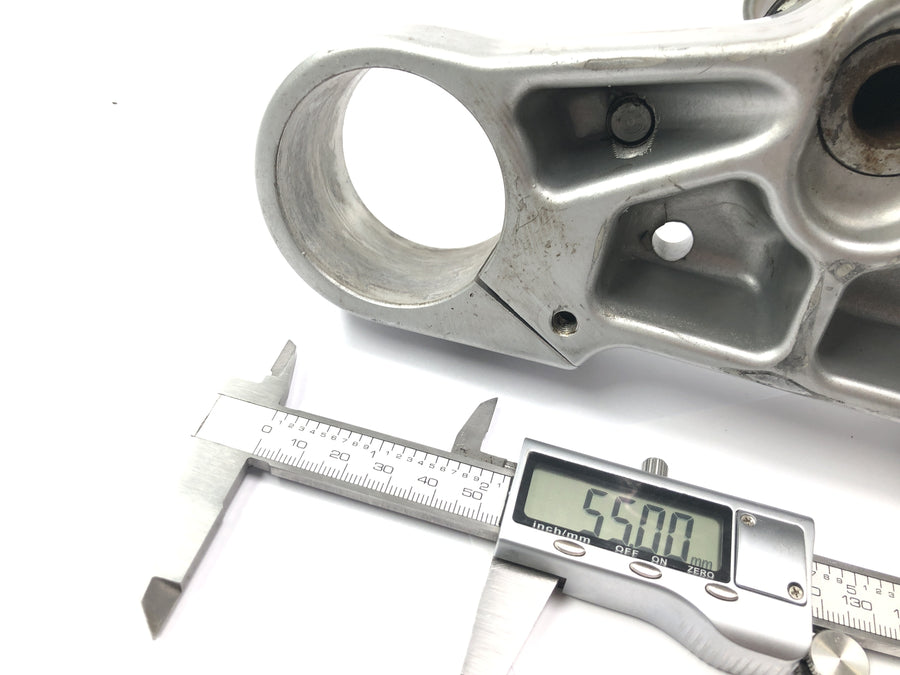 Aprilia RS 125 TW [2017] - Fork bridge below steering head bridge
