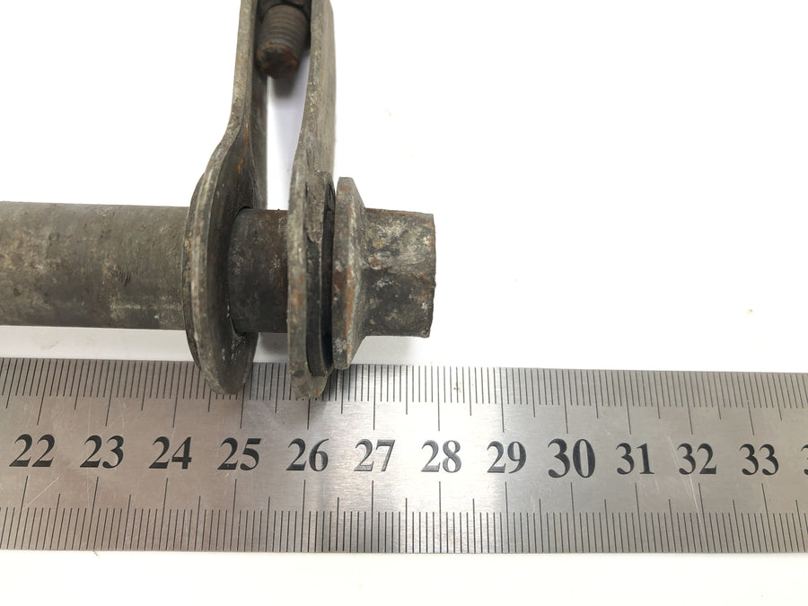 Yamaha XT 500 1U6 [1981] - Rear axle with chain tensioner