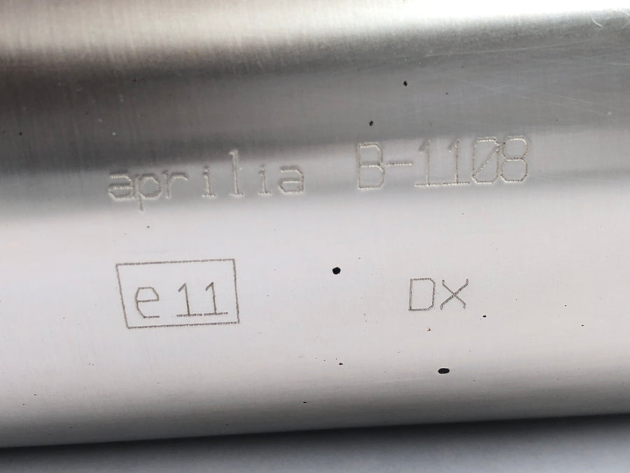 Aprilia SL 1000 Falco Pa [2000] - silencer exhaust deflector on the right