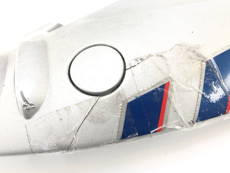 BMW F 650 GS Dakar [2007] - Panneau latéral droit endommagé