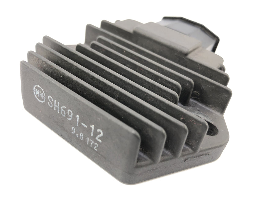Husqvarna SM 630 A4 [2010] - Regulator