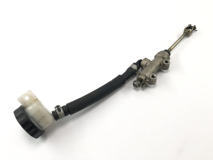 Kawasaki GPZ 1100 ZXT10E [1997] - Main brake cylinder at the back foot brake cylinder