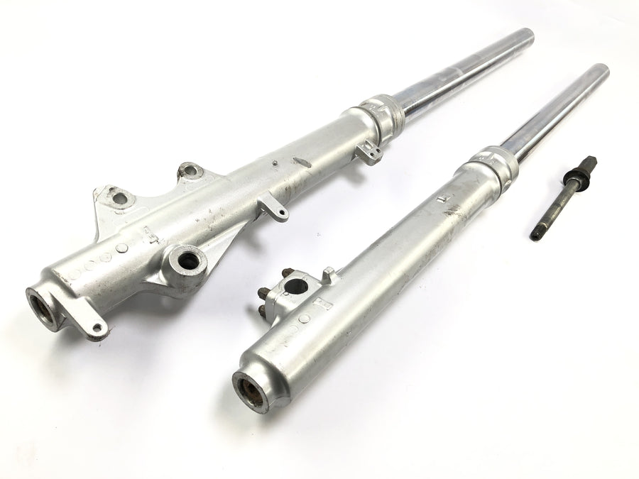 Yamaha DT 125 DE06 [2005] - Fork Telegabel con asse