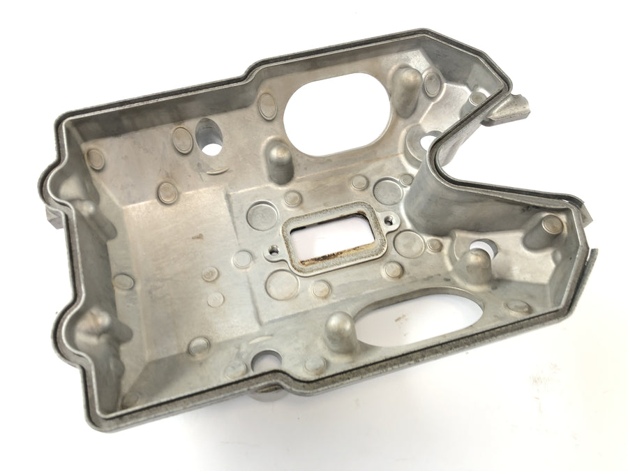 Suzuki VZ 1500 WVCU [2011] - Rear engine cover valve cover