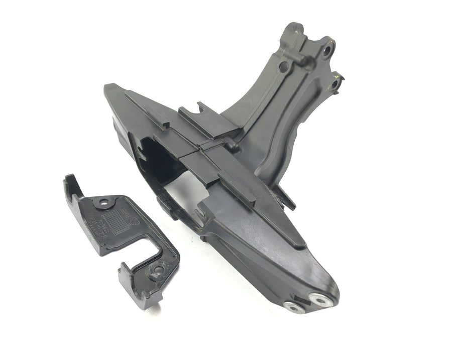 Aprilia RSV4 1000 [2010] - Support de carénage de cockpit