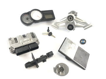 BMW K 1300 S K12S [2010] - Locksmith Zündchlos CDI Tank Blocco per Gabelbelbrücke sopra la cabina di pilotaggio Tacho