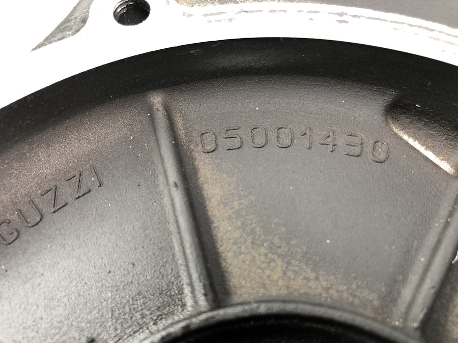 Moto Guzzi Stelvio 1200 4V [2009] - couvercle moteur de couverture antérieure