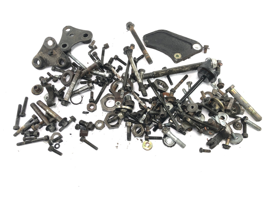 Yamaha XTZ 660 3YF [1992] - leftover parts and screws mixed lot