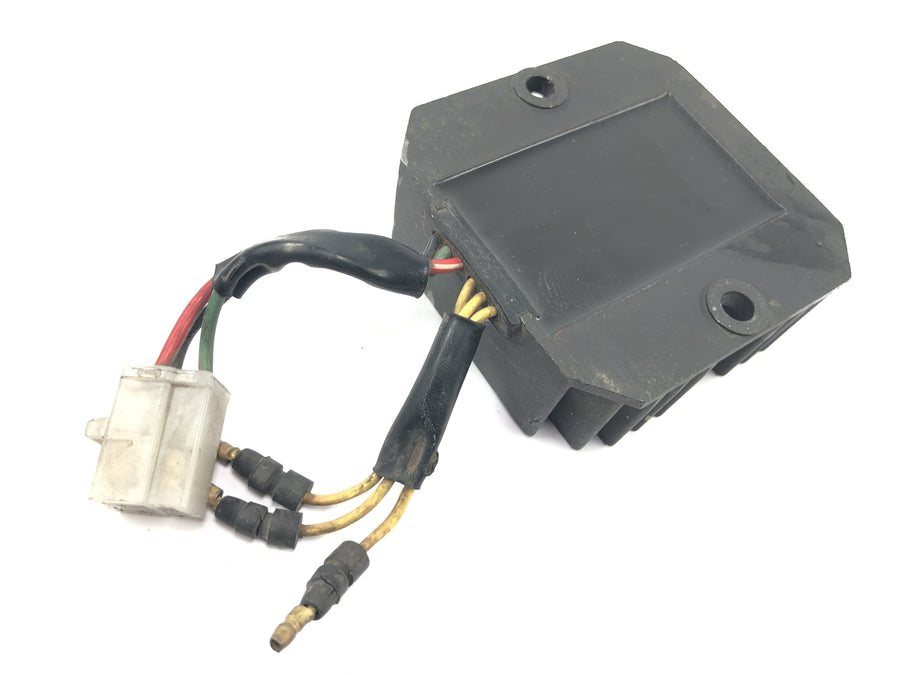 Honda XL 600 RM PD03 [1985] - Regolatore di tensione raddrizzatore regolatore di carica 12V