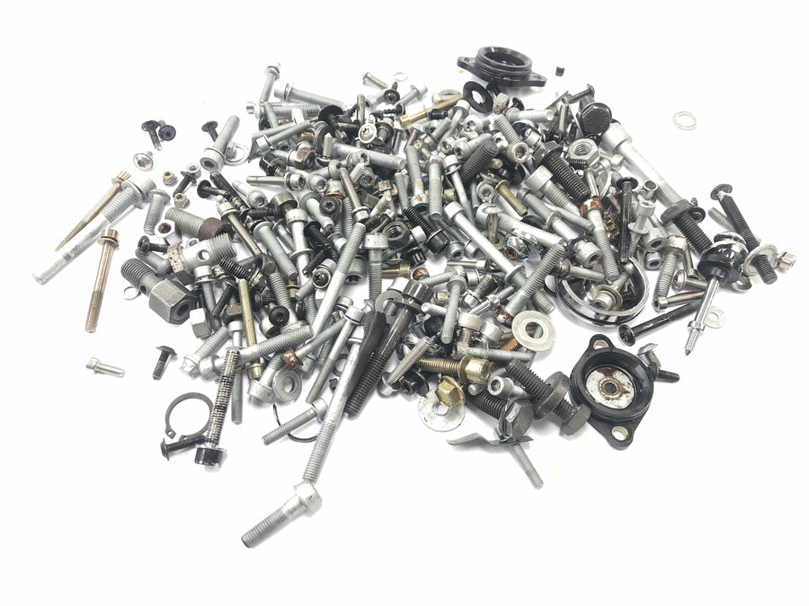 BMW R 1200 CL K30 [2003] - residual parts and screws screw set for fastening material Accessory set