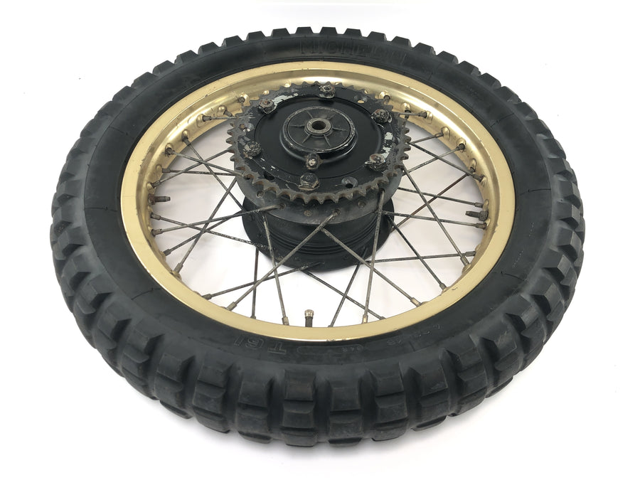 Yamaha XT 500 1U6 [1981] - Cerchio posteriore a raggi dorati 1,85 x 18" con freno a tamburo