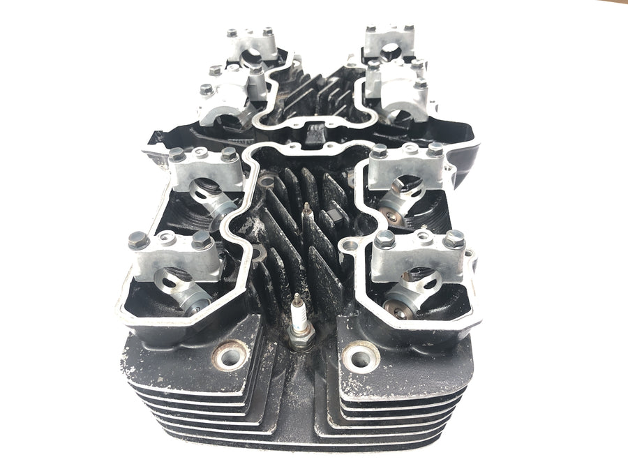 Yamaha XJR 1300 RP02 [1999] - cylinder head valve train valve seat valve guide