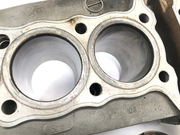 Kawasaki Zephyr 750 ZR750C [1994] - Cylindre avec piston - 0
