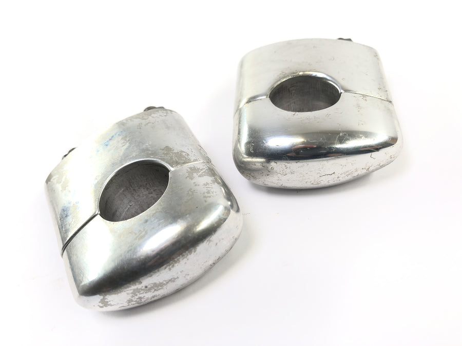 BMW R 60/5 [1973] - Coppia del set di riser per il supporto per manubrio di registrazione manubrio