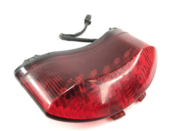 Triumph Street Triple R 675 D67LD [2010] - lumière arrière lumineuse lumineuse du feu arrière