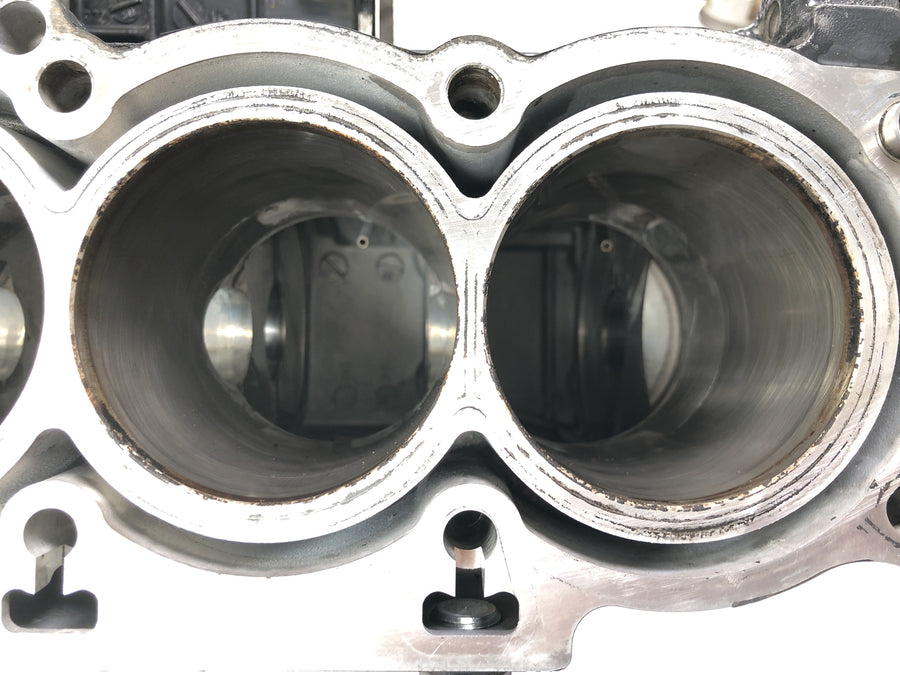 BMW K 1200 S K12S [2005] - Motorblock Kurbelgehäuse Zylinderblock Kolben Satz