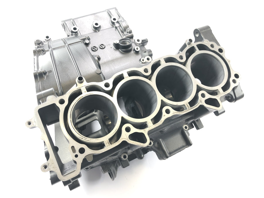 Honda CBR 1000 RR SC57 [2006] - Carter moteur bloc moteur bloc cylindre avec pistons
