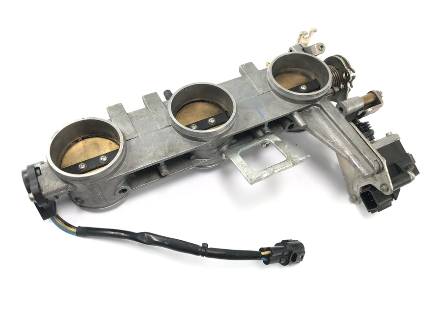 Triumph Speed Triple 1050 515NJ [2007] - Throttle body