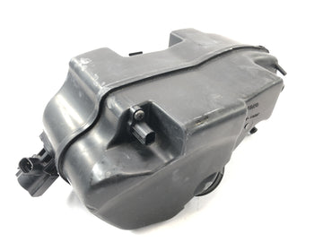 Suzuki VZ 1500 WVCU [2011] - Air filter box airbox air filter housing intake box - 0