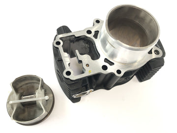 Suzuki VZ 1500 WVCU [2011] - Cylinder with piston cylinder at the rear - 0