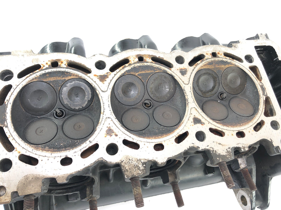 Triumph Daytona 955i T595 [1999] - Cylinder head