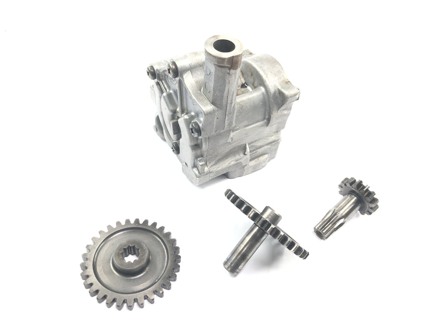 Triumph Tiger 900 T400 [1998] - Oil pump with drive