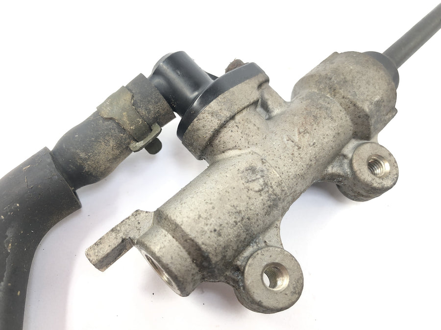 Honda CB 750 RC42 [1996] - brake pump behind